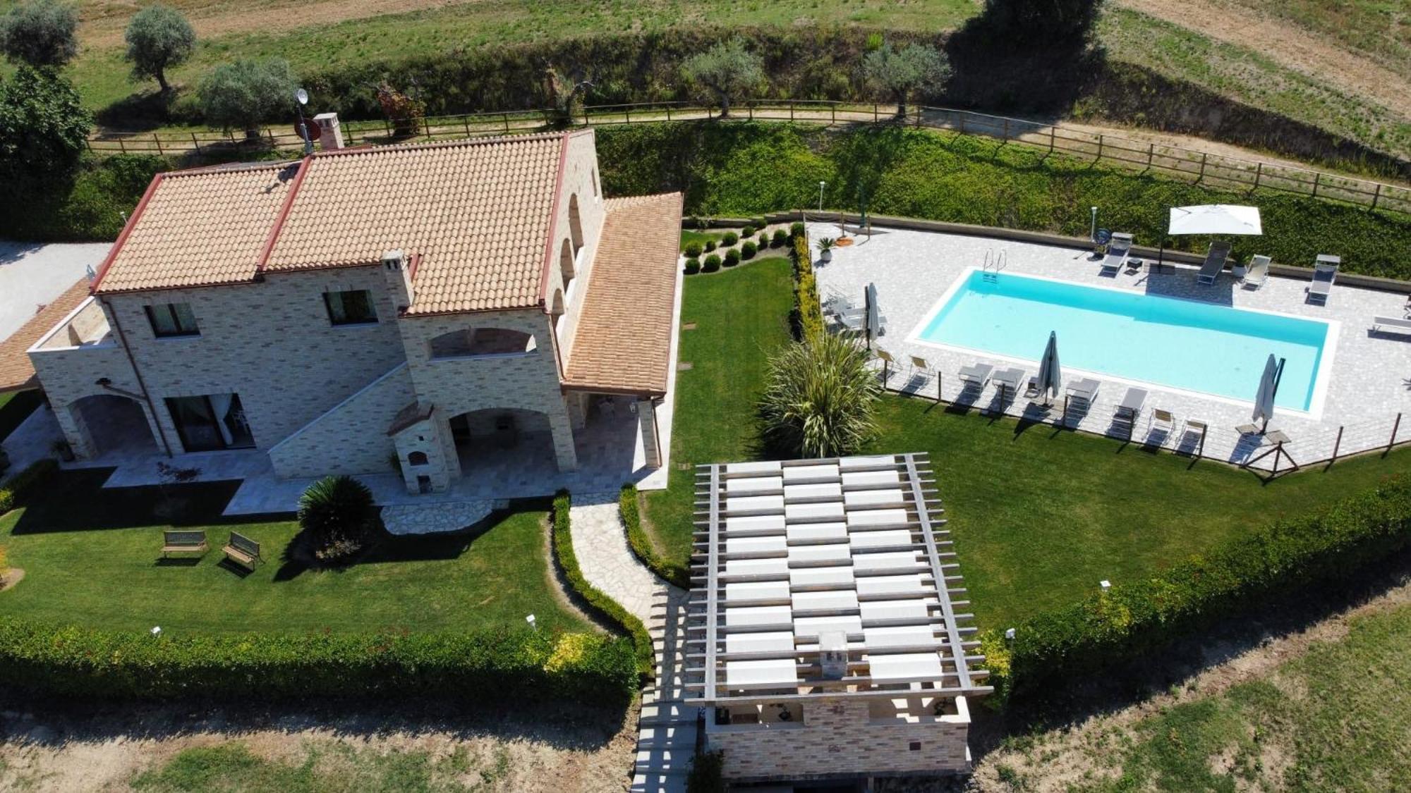 B&B Casalfarano Cupra Marittima Exteriör bild