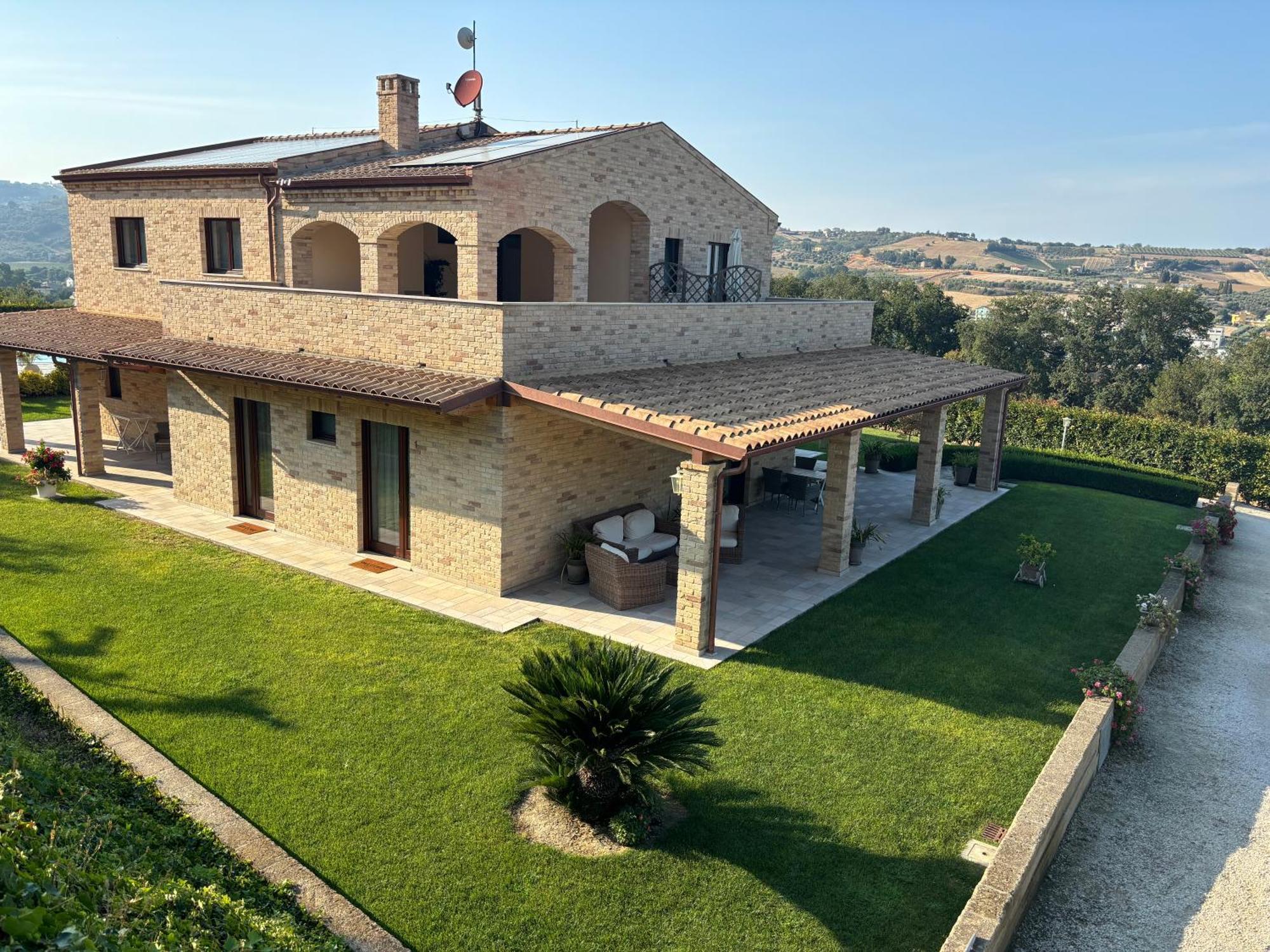 B&B Casalfarano Cupra Marittima Exteriör bild