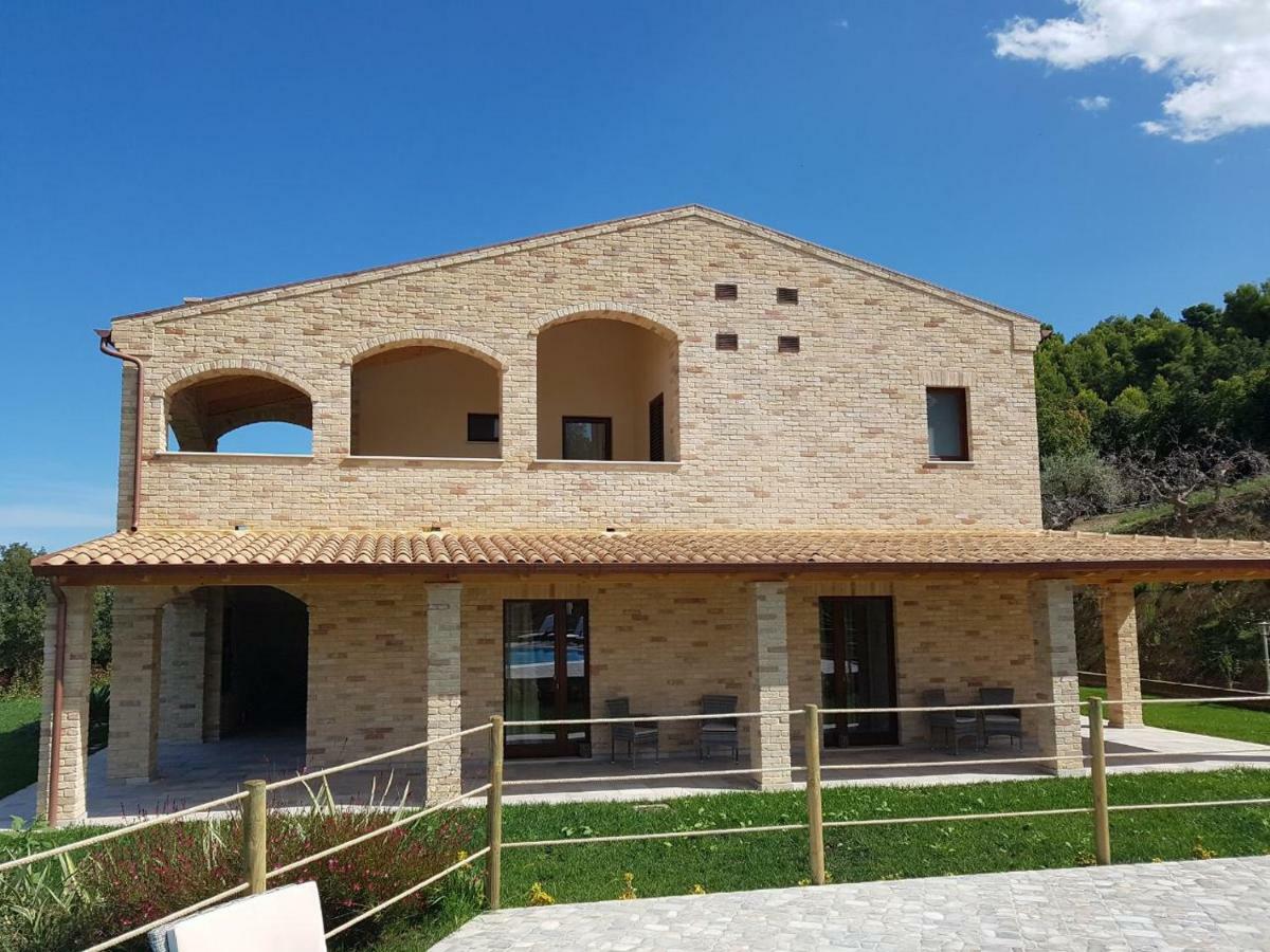 B&B Casalfarano Cupra Marittima Exteriör bild