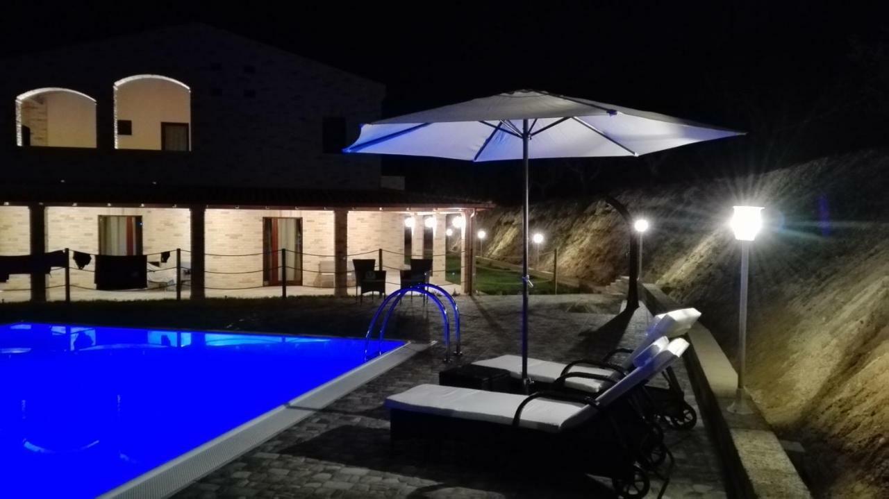 B&B Casalfarano Cupra Marittima Exteriör bild